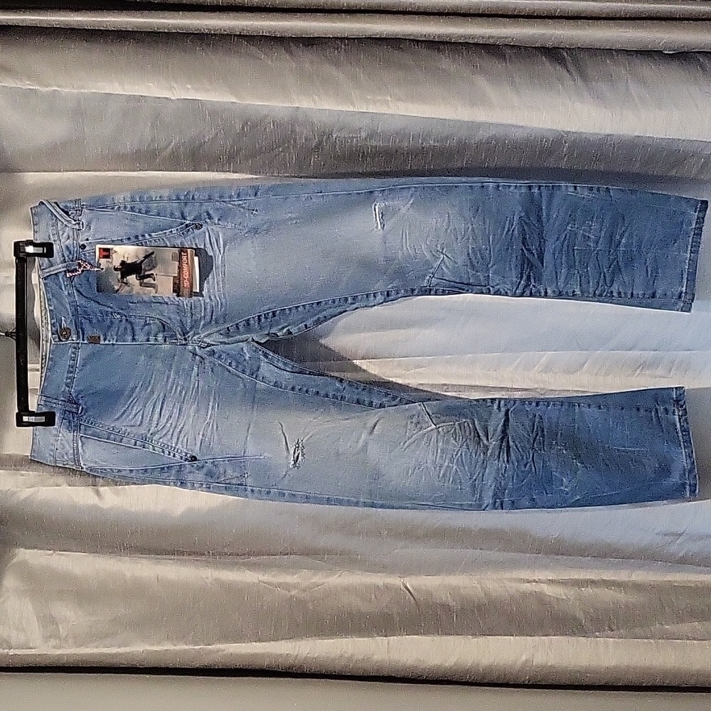 Classic Blue Straight Jeans with Natural Fading